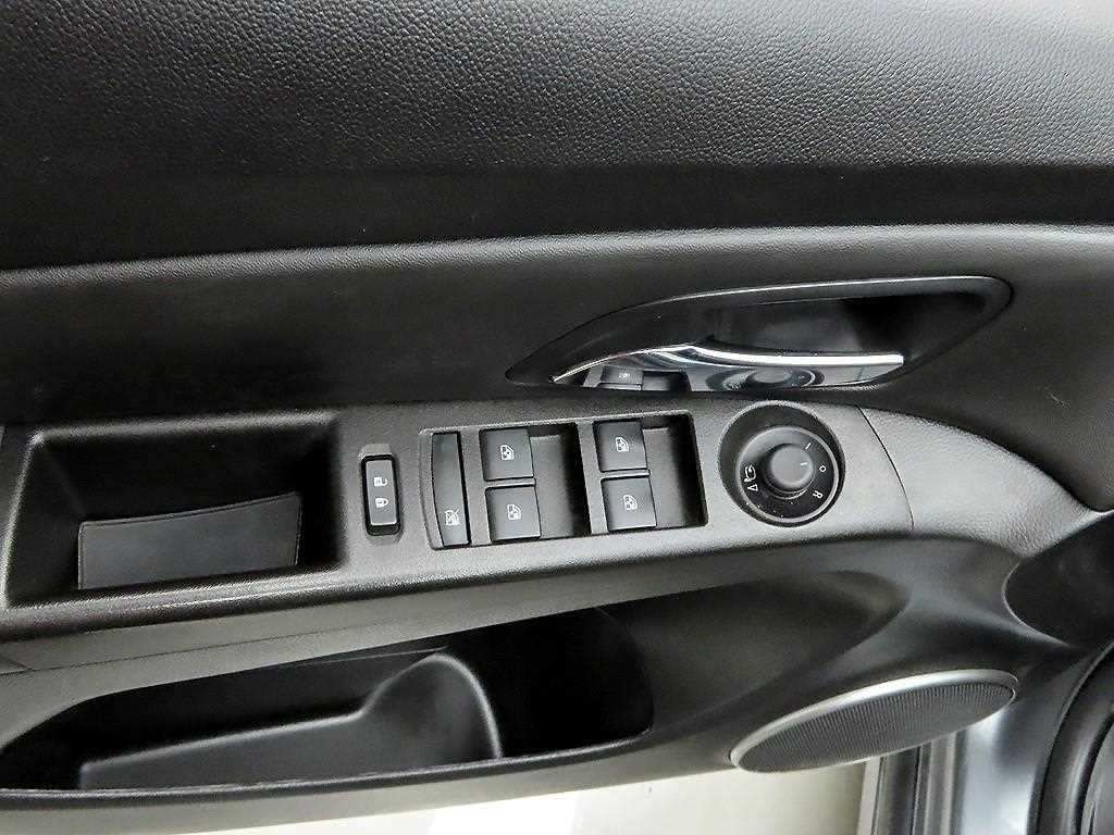 Chevrolet Cruise 2016 Gris - Importación desde Corea - HF Imports Iquique - Foto 15