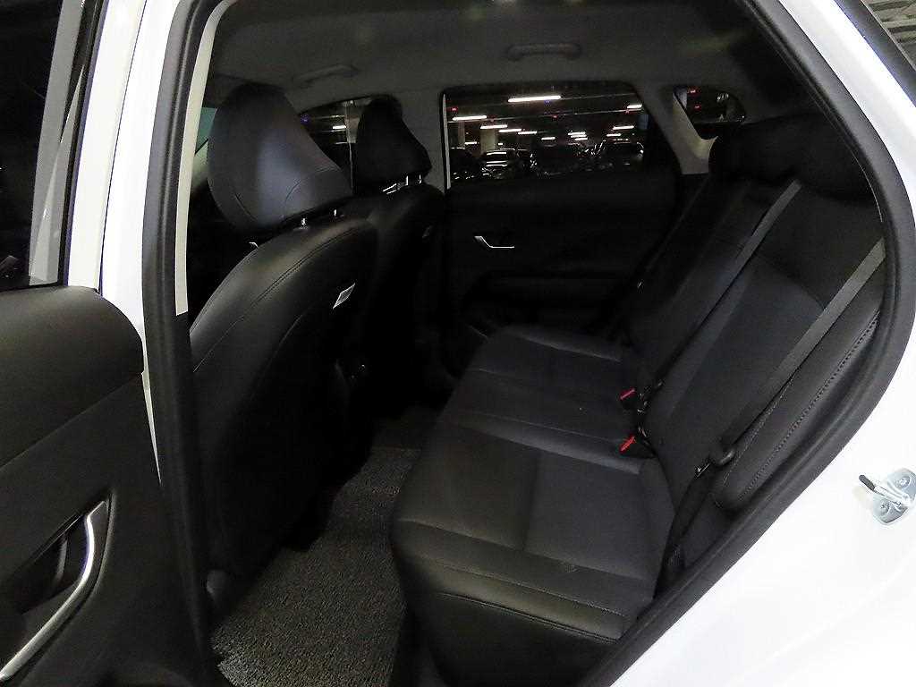 HYUNDAI Kona - Vista 7