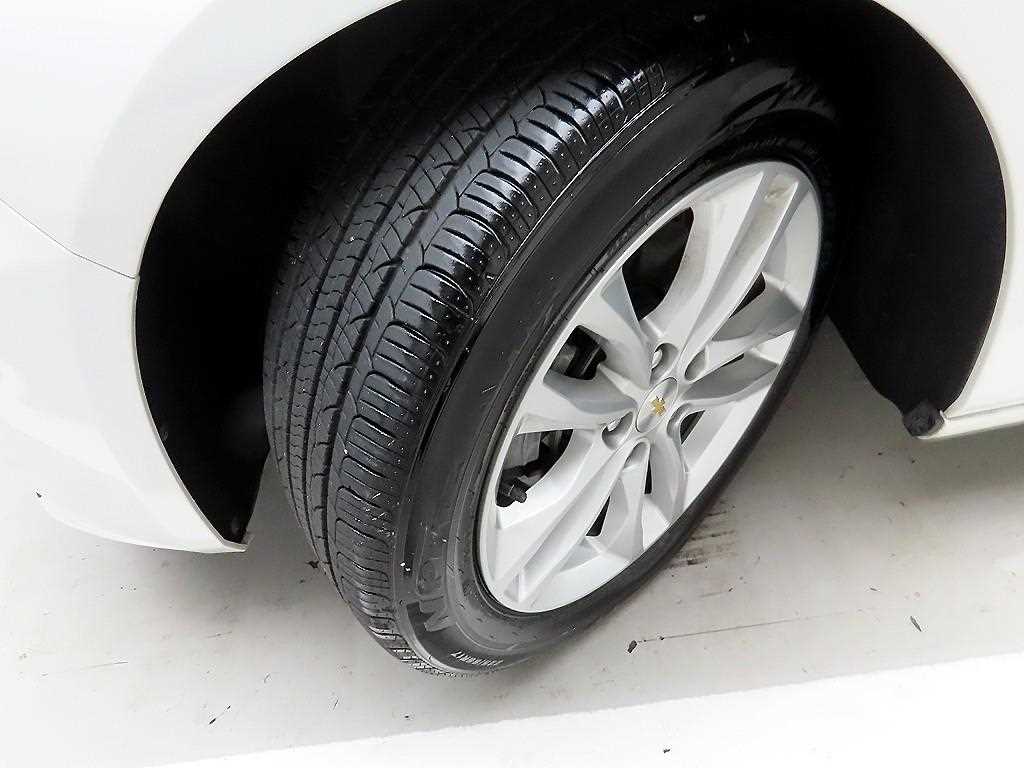 Chevrolet Malibu 2017 Blanco - Importación desde Corea - HF Imports Iquique - Foto 19