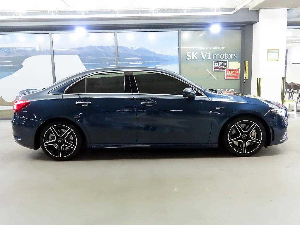 Mercedes Benz A Class - Vista 3