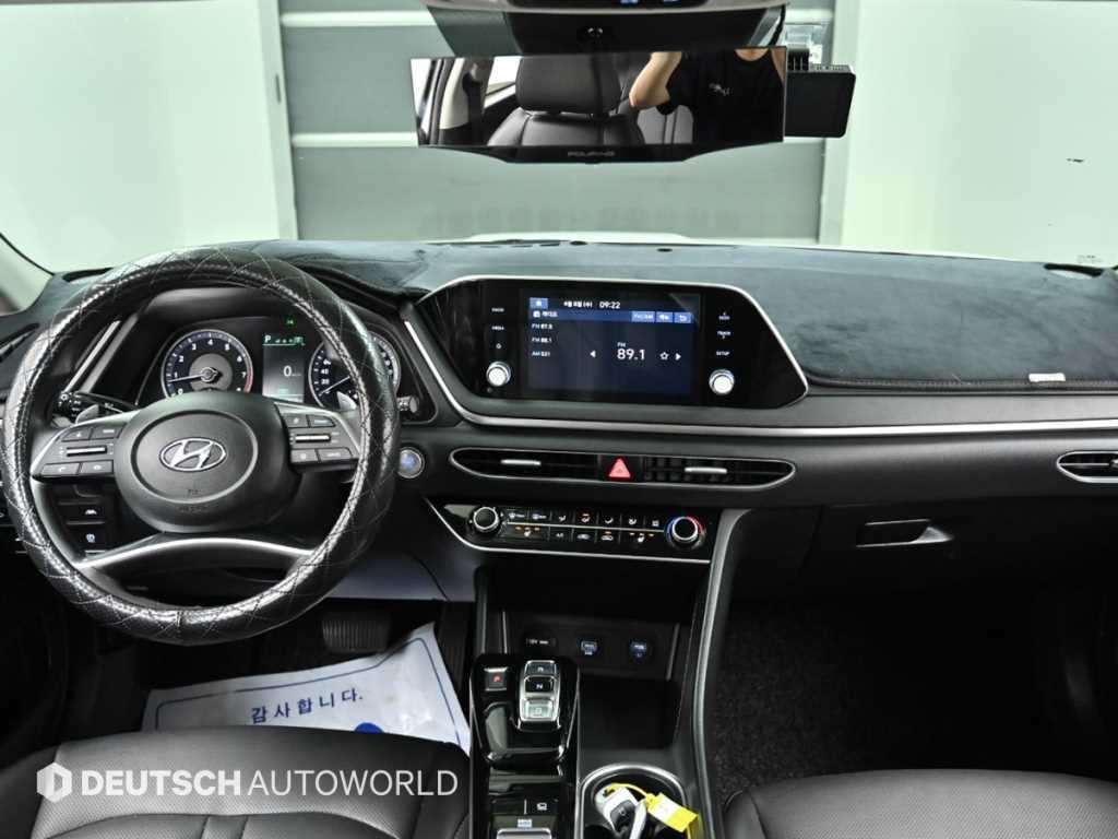 HYUNDAI Sonata - Vista 7