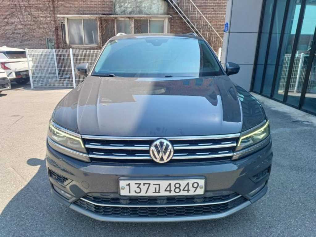 Volkswagen Tiguan 2020 Gris - Importación desde Corea - HF Imports Iquique - Foto 1