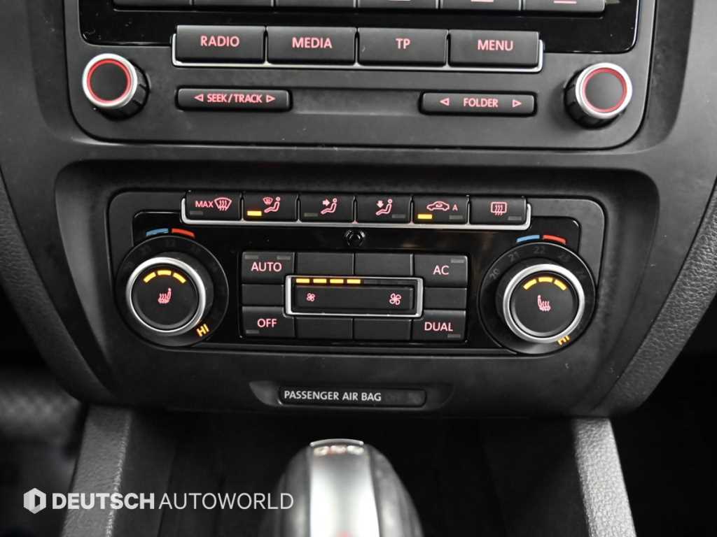 Volkswagen Jetta 2011 Plateado - Importación desde Corea - HF Imports Iquique - Foto 17