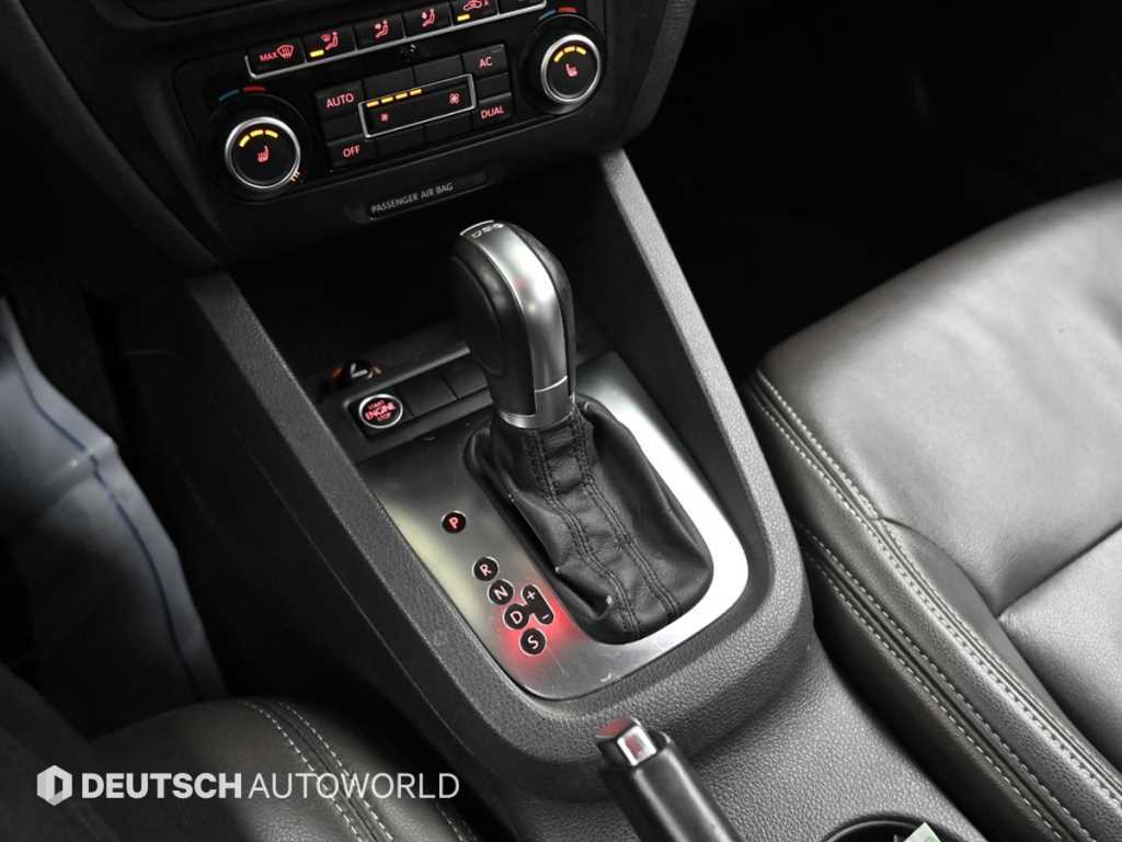 Volkswagen Jetta - Vista 9