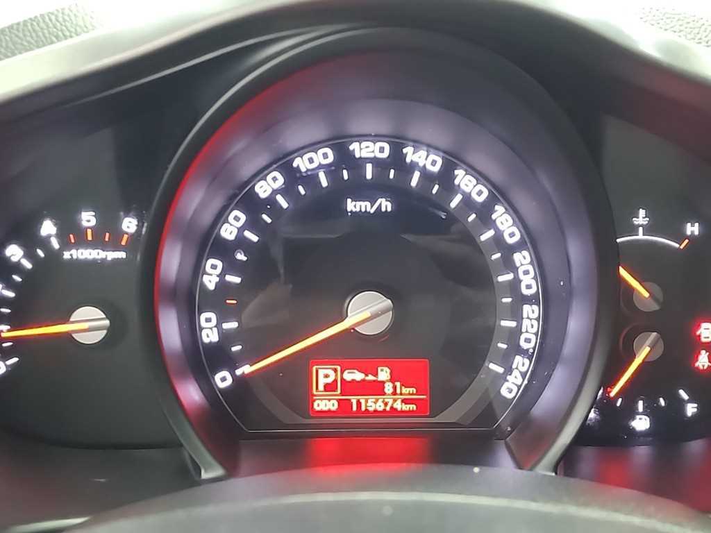 KIA Sportage - Vista 6