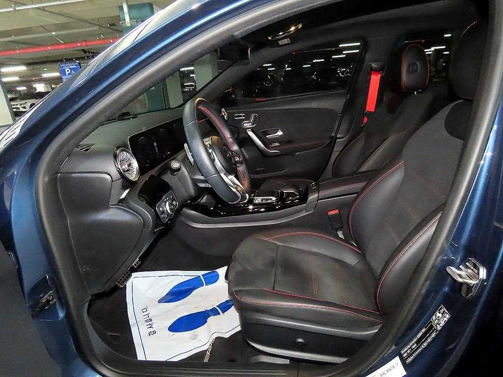 Mercedes Benz A Class - Vista 6