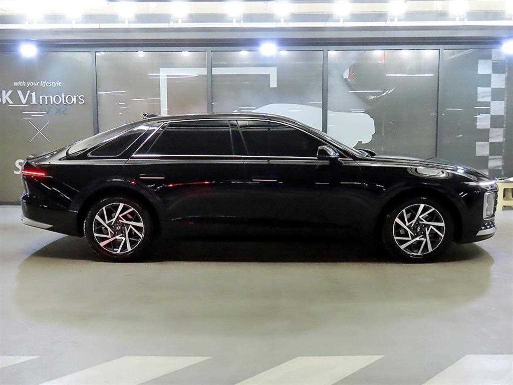 HYUNDAI Grandeur - Vista 3