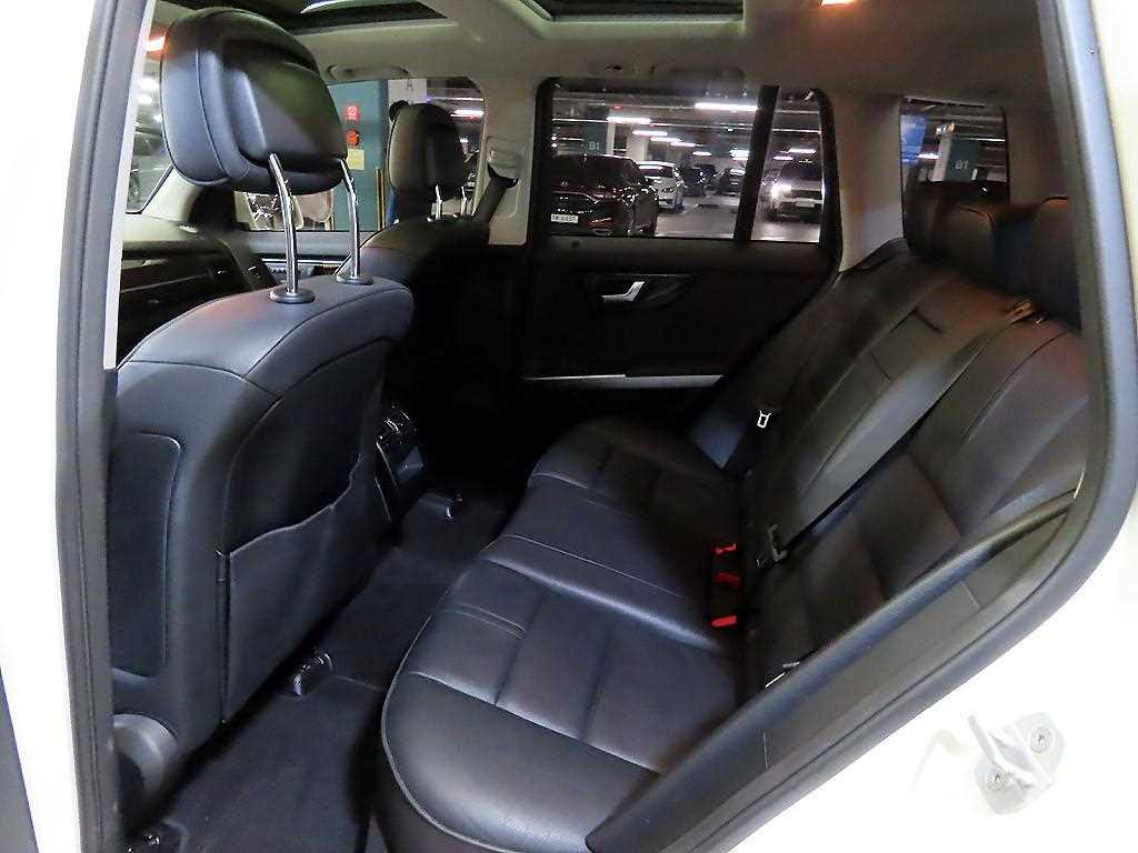 Mercedes Benz GLK Class - Vista 7
