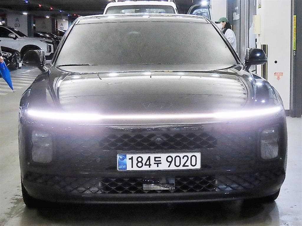 HYUNDAI Grandeur - Vista 2