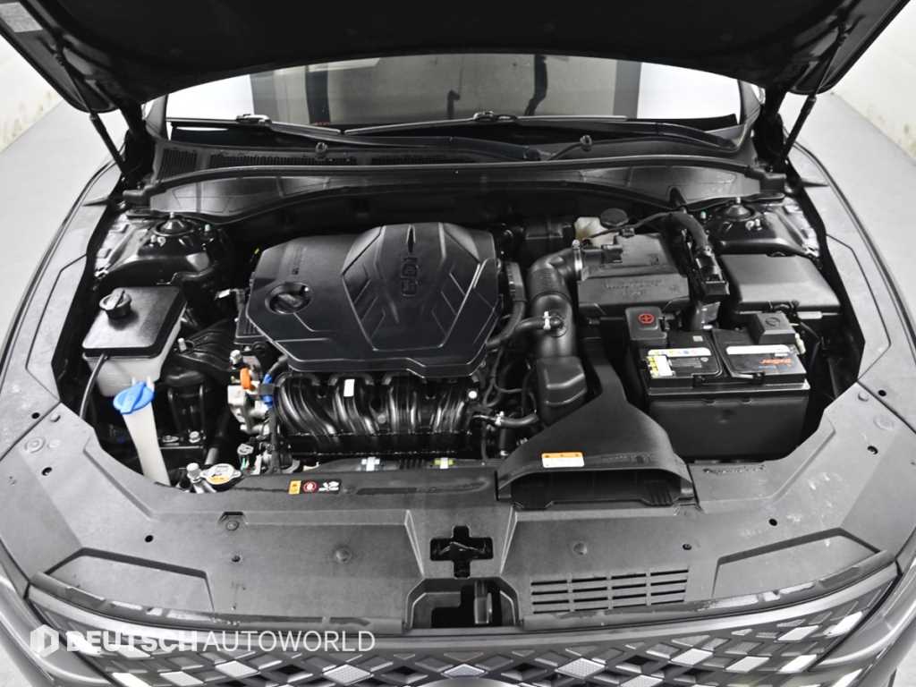 HYUNDAI Grandeur - Vista 6