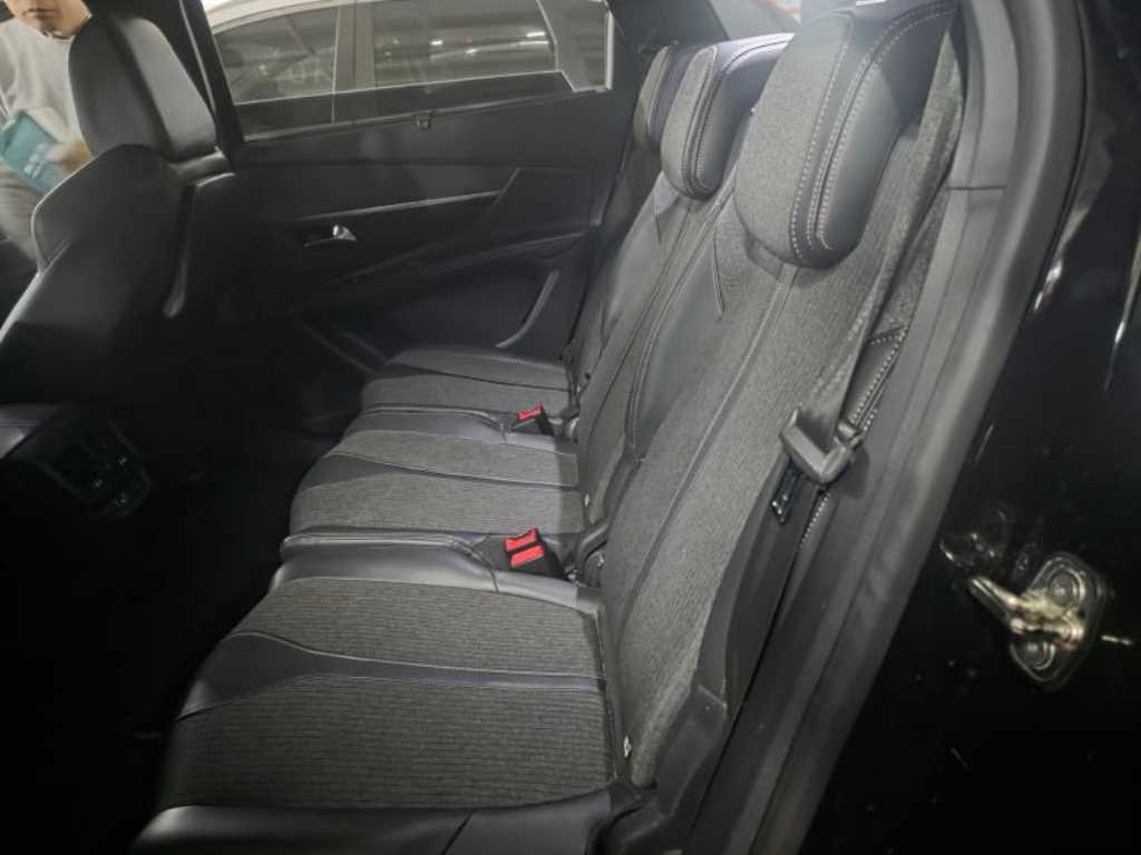 Peugeot 5008 - Vista 8