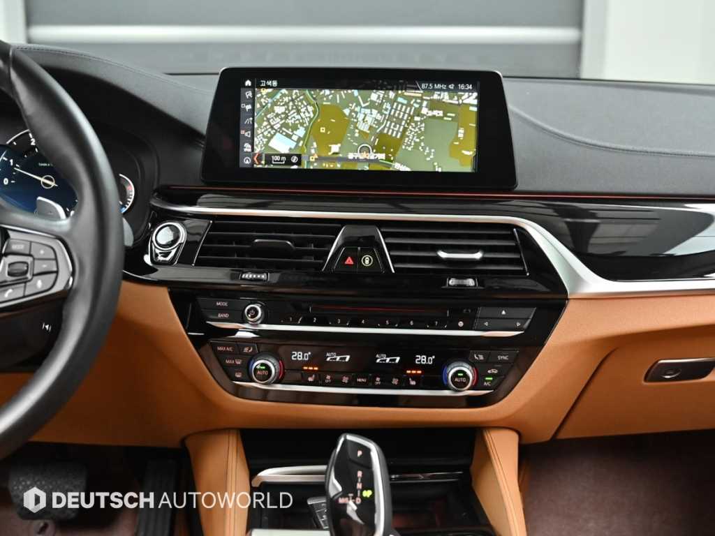 BMW 5 Series 2018 - Importación desde Corea - HF Imports Iquique - Foto 14