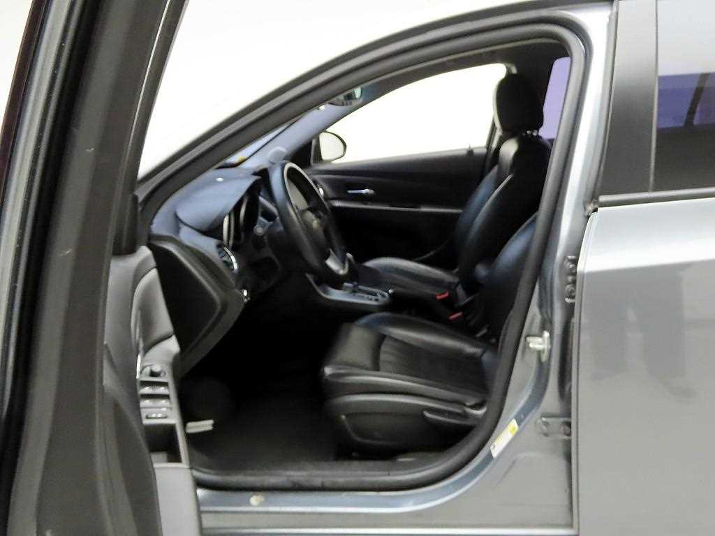 Chevrolet Cruise - Vista 11