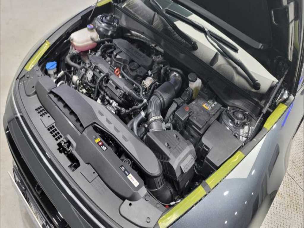 HYUNDAI Sonata - Vista 6