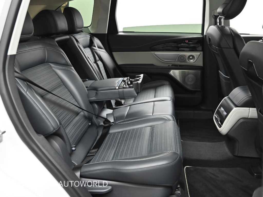 Lincoln Nautilus - Vista 12