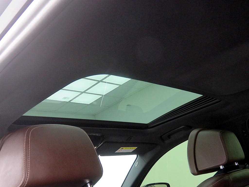 BMW 5 Series - Vista 9