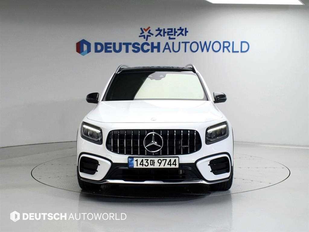 Mercedes Benz GLB Class - Vista 3