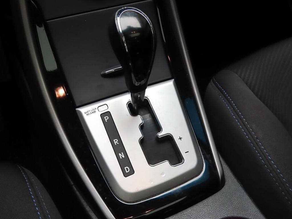 HYUNDAI Avante - Vista 10