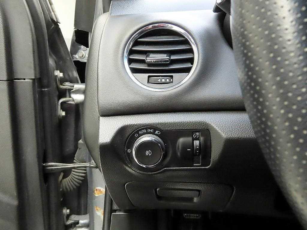 Chevrolet Cruise 2016 Gris - Importación desde Corea - HF Imports Iquique - Foto 14