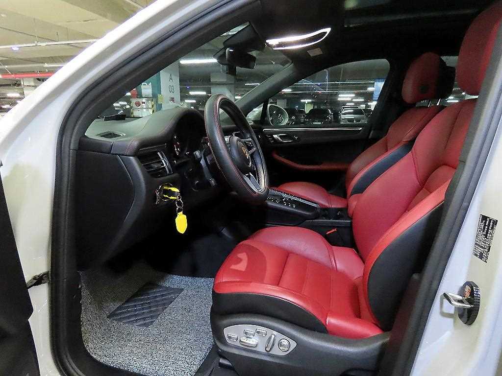 Porsche Macan - Vista 6