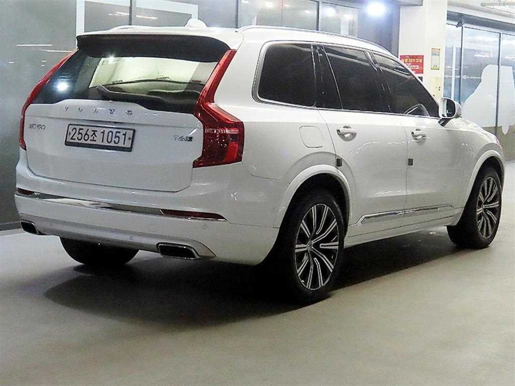 Volvo XC90 - Vista 4