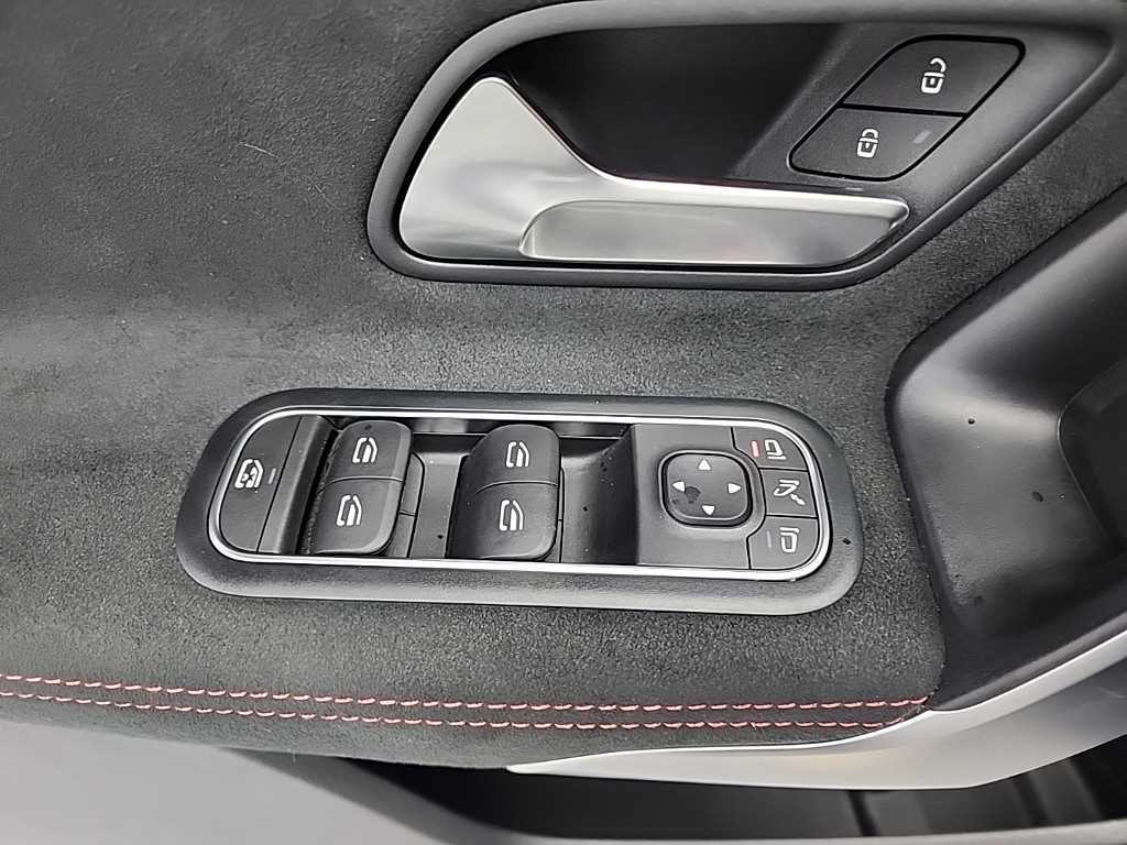 Mercedes Benz A Class 2021 Negro - Importación desde Corea - HF Imports Iquique - Foto 16