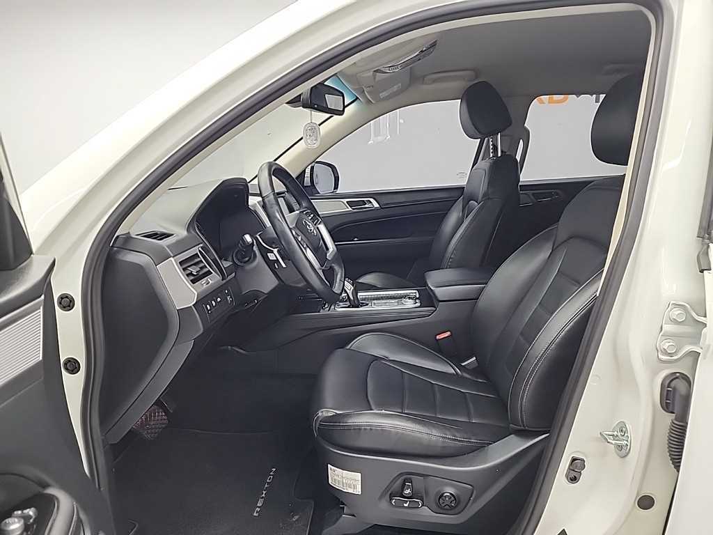 Ssangyong Rexton - Vista 11