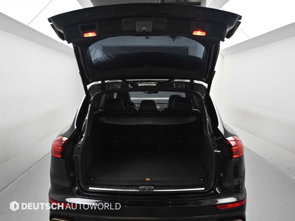 Porsche Cayenne 2016 Negro - Importación desde Corea - HF Imports Iquique - Foto 19