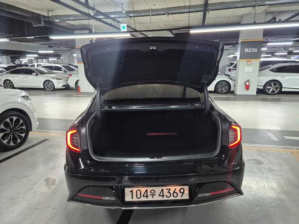 HYUNDAI Sonata 2023 Negro - Importación desde Corea - HF Imports Iquique - Foto 20