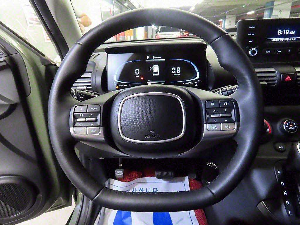 HYUNDAI Casper - Vista 8