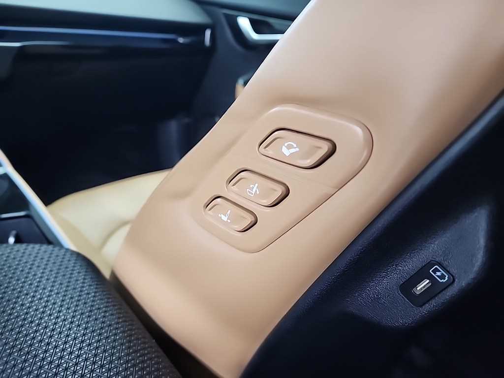 KIA EV6 2022 Blanco - Importación desde Corea - HF Imports Iquique - Foto 13