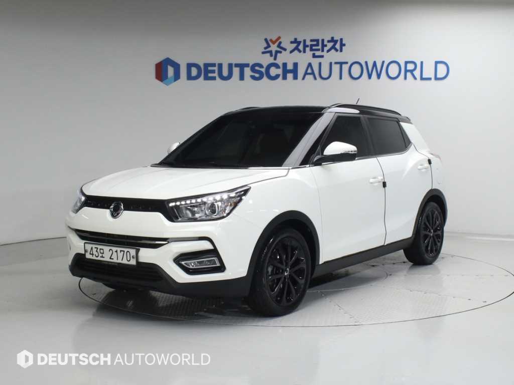 Ssangyong Tivoli 2018 Blanco - Importación desde Corea - HF Imports Iquique - Foto 1
