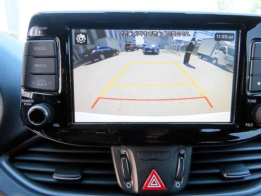 HYUNDAI i30 2018 Blanco - Importación desde Corea - HF Imports Iquique - Foto 15