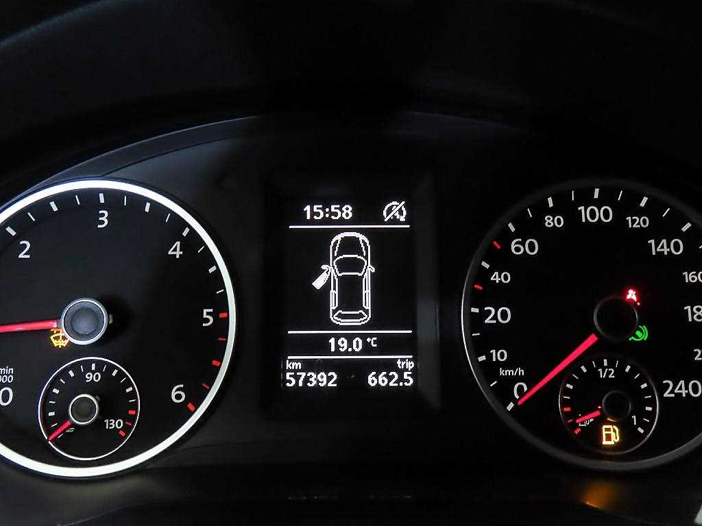 Volkswagen Tiguan - Vista 9