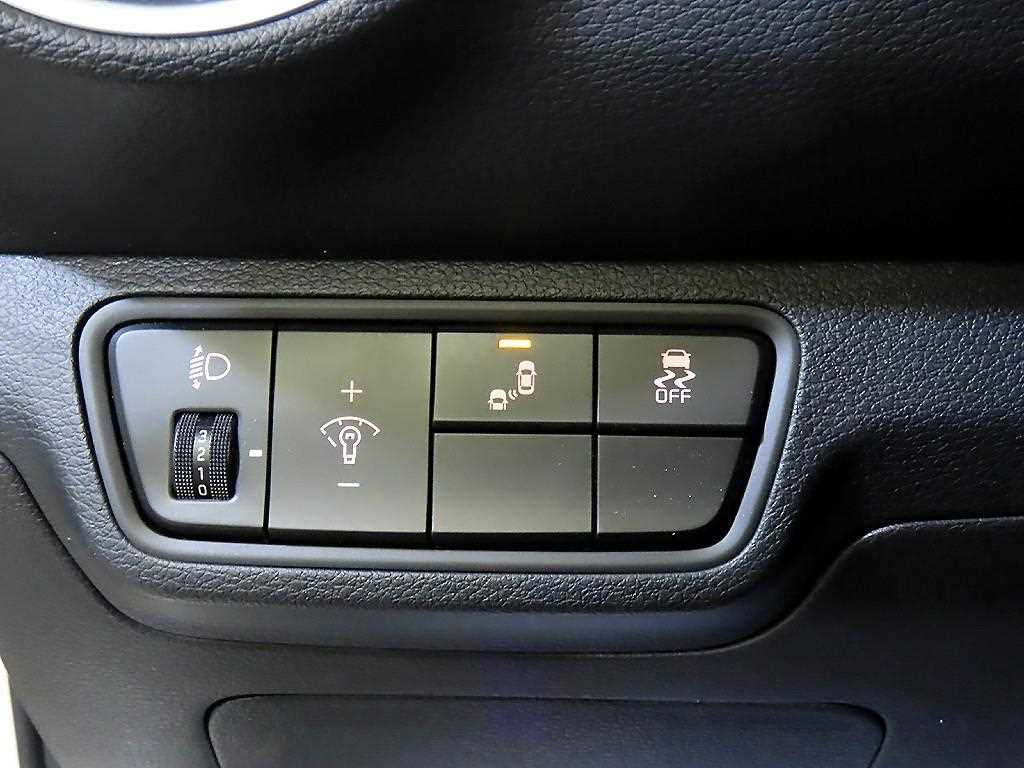 KIA K3 2023 Blanco - Importación desde Corea - HF Imports Iquique - Foto 18