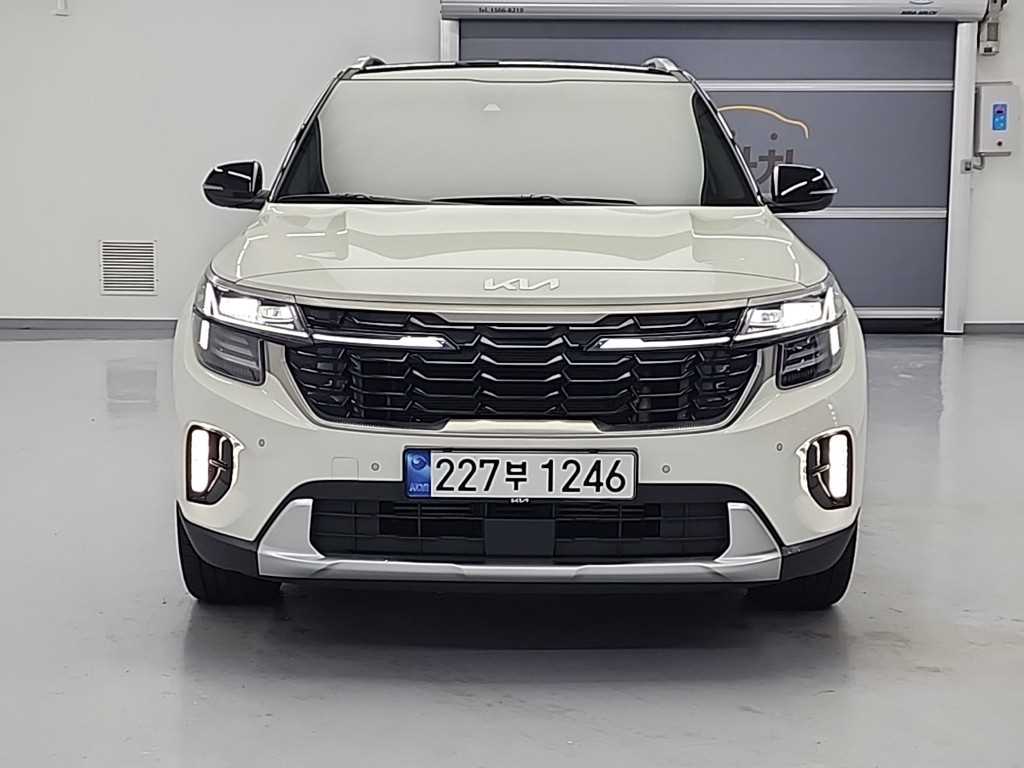 KIA Seltos - Vista 2