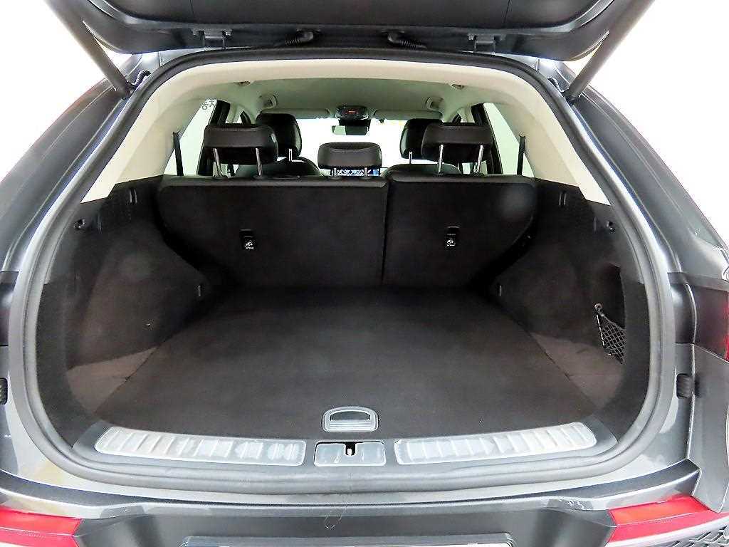 Genesis GV70 2023 Gris - Importación desde Corea - HF Imports Iquique - Foto 18