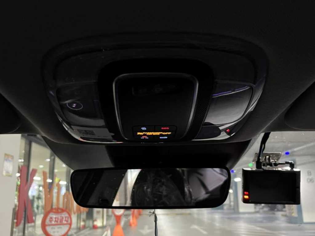 HYUNDAI Avante - Vista 12