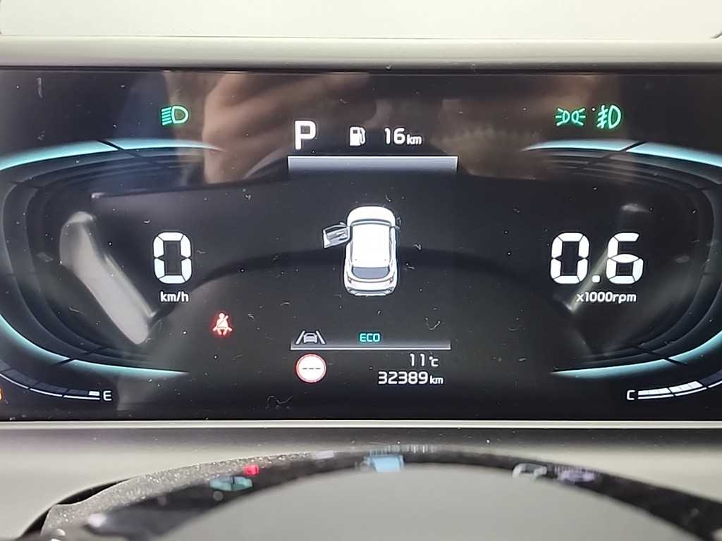 KIA Seltos - Vista 6