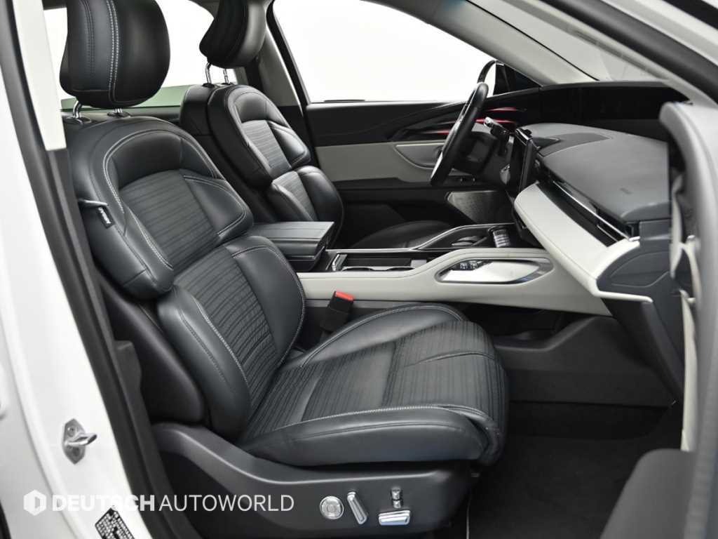 Lincoln Nautilus - Vista 10