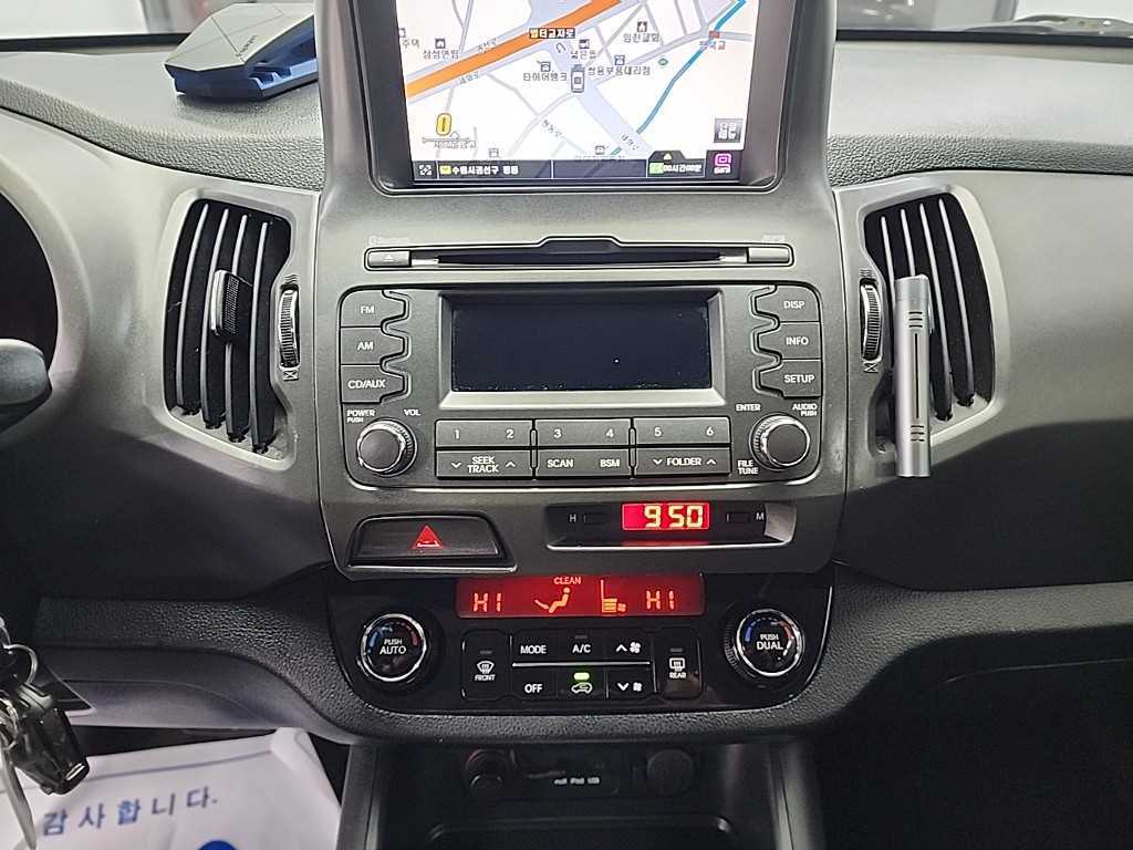 KIA Sportage - Vista 10