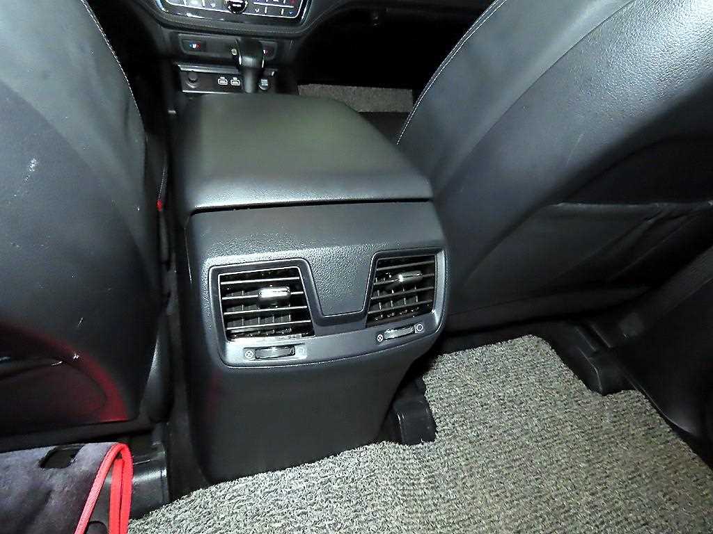 Ssangyong Rexton 2022 Rojo - Importación desde Corea - HF Imports Iquique - Foto 16