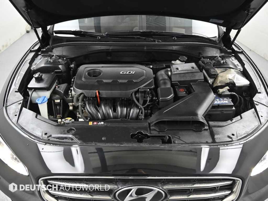 HYUNDAI Grandeur - Vista 6