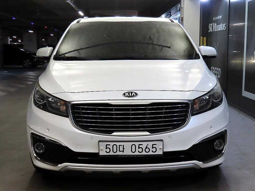 KIA Carnival - Vista 2