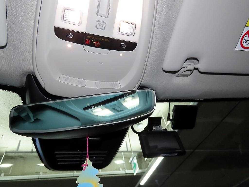 Volvo XC40 2023 Negro - Importación desde Corea - HF Imports Iquique - Foto 15