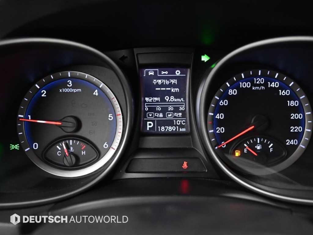 HYUNDAI Santa Fe - Vista 8