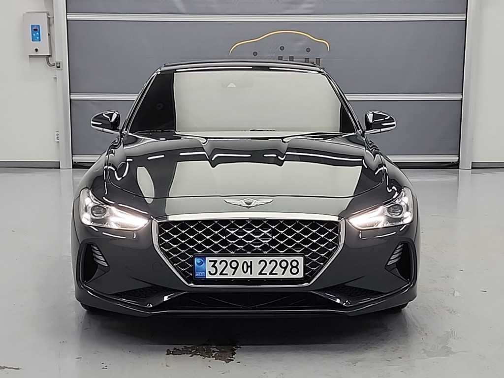 Genesis G70 - Vista 2