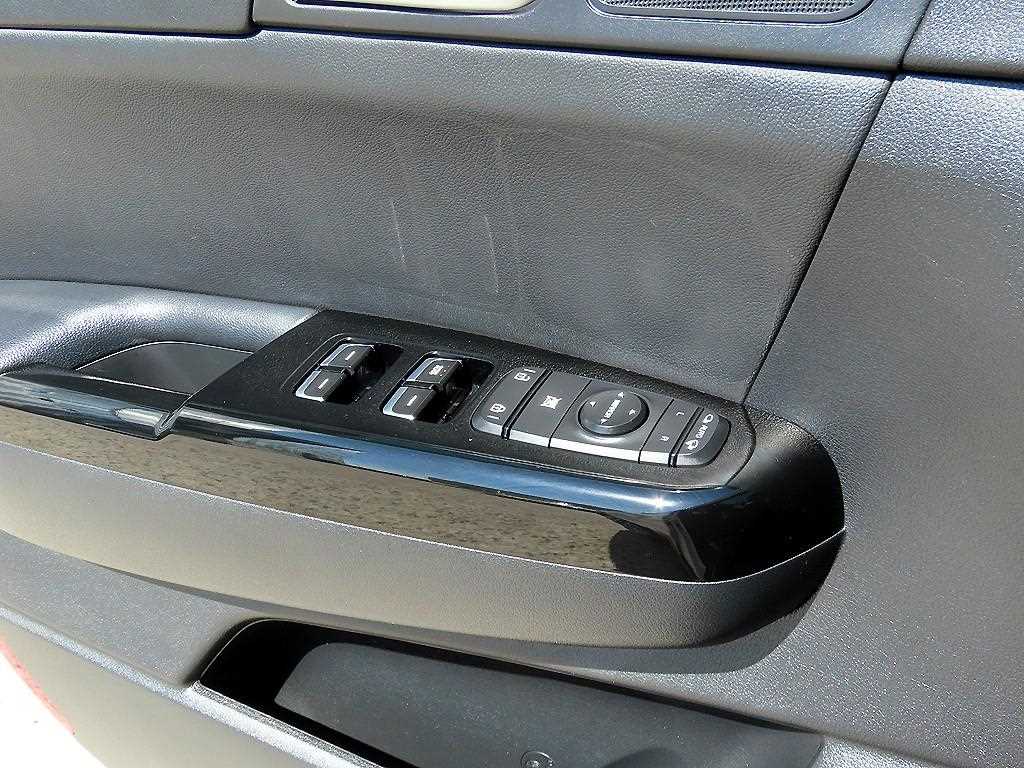 KIA Sportage - Vista 11