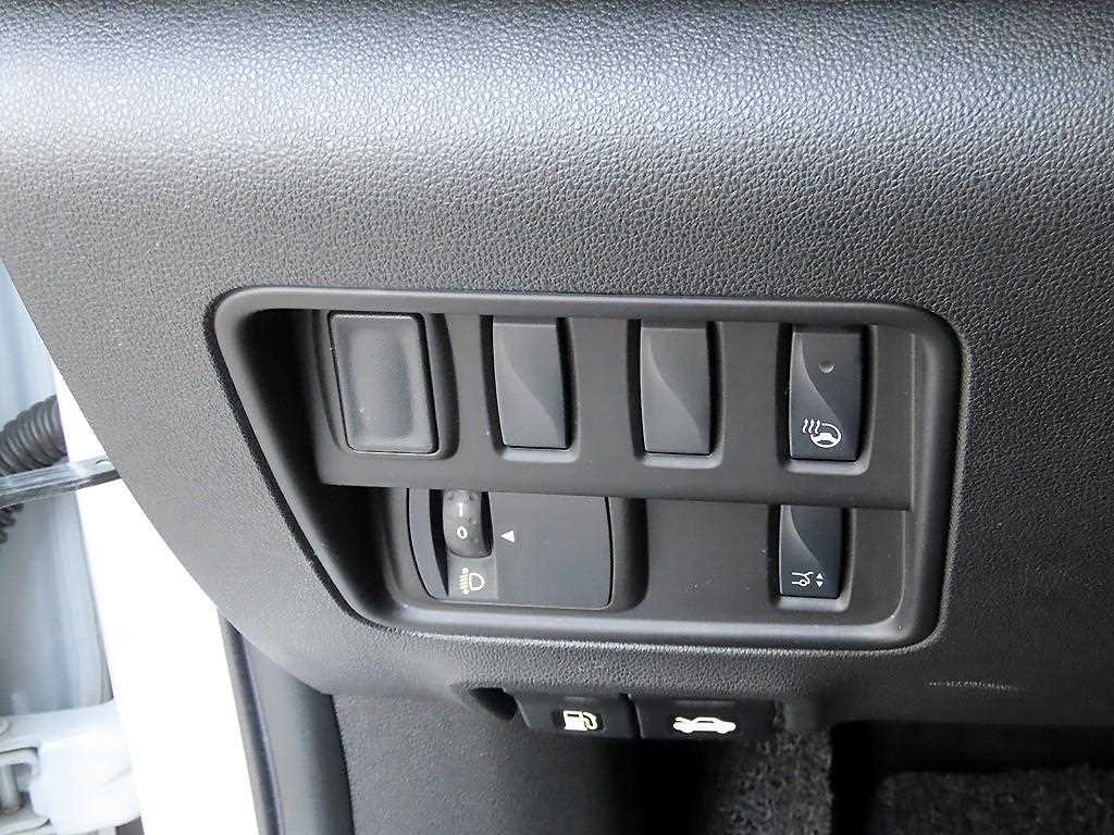 SAMSUNG QM6 - Vista 12