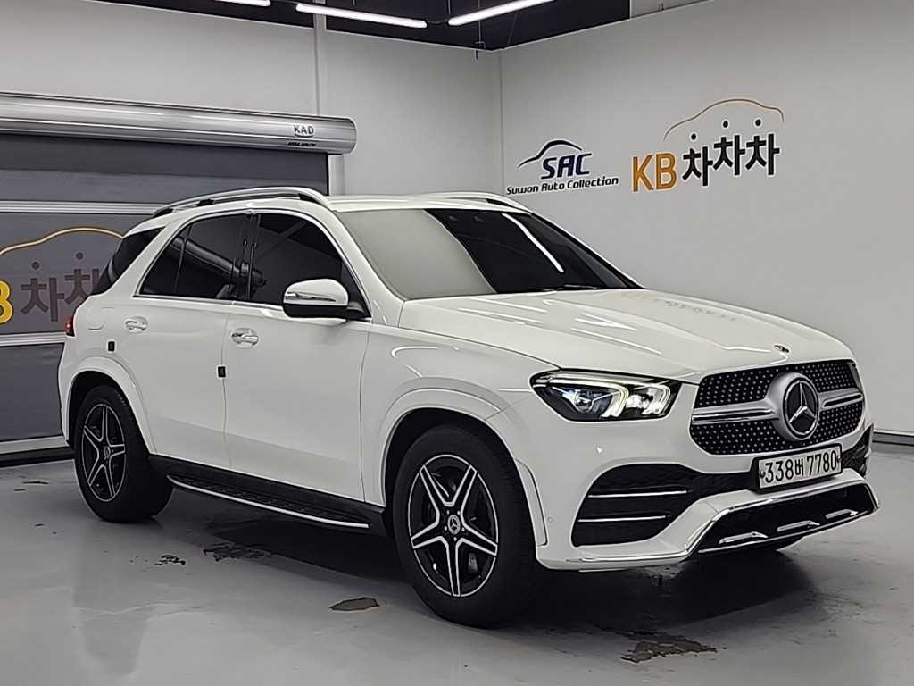 Mercedes Benz GLE Class - Vista 4